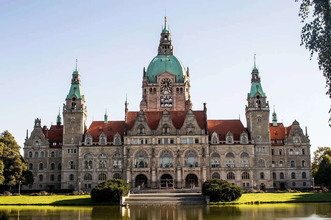Hannover – Neues Rathaus und Maschsee