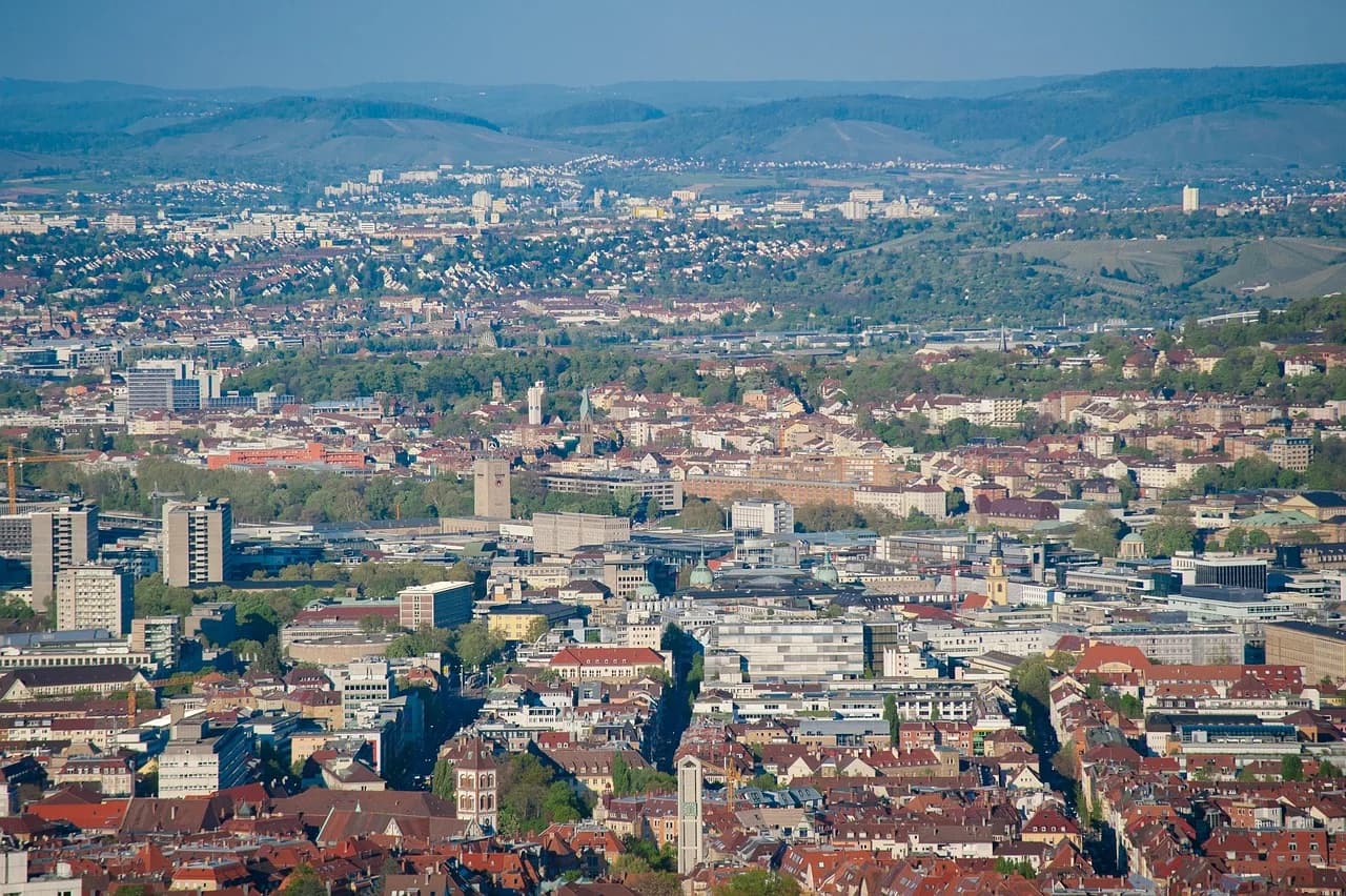 Stuttgart – Stadtansicht und Fernsehturm