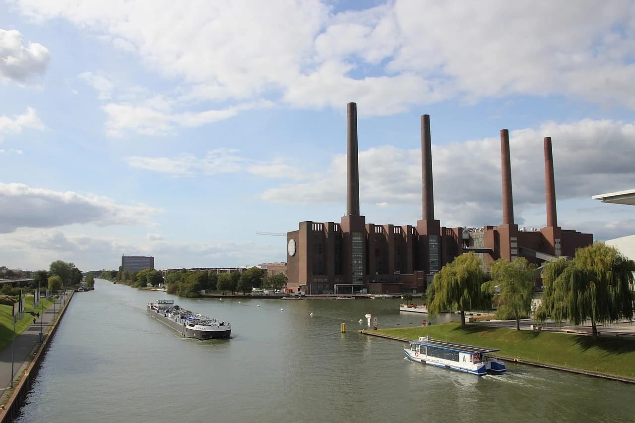 Wolfsburg – Autostadt und Stadt
